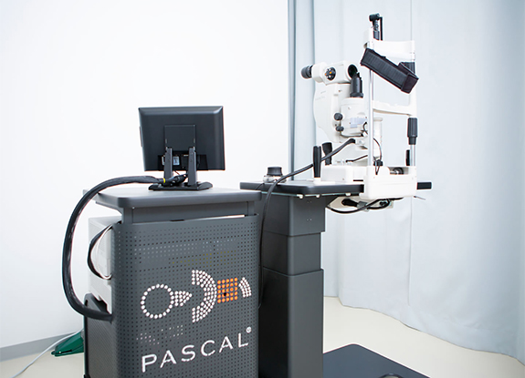 眼科用レーザー光凝固装置（PASCAL）